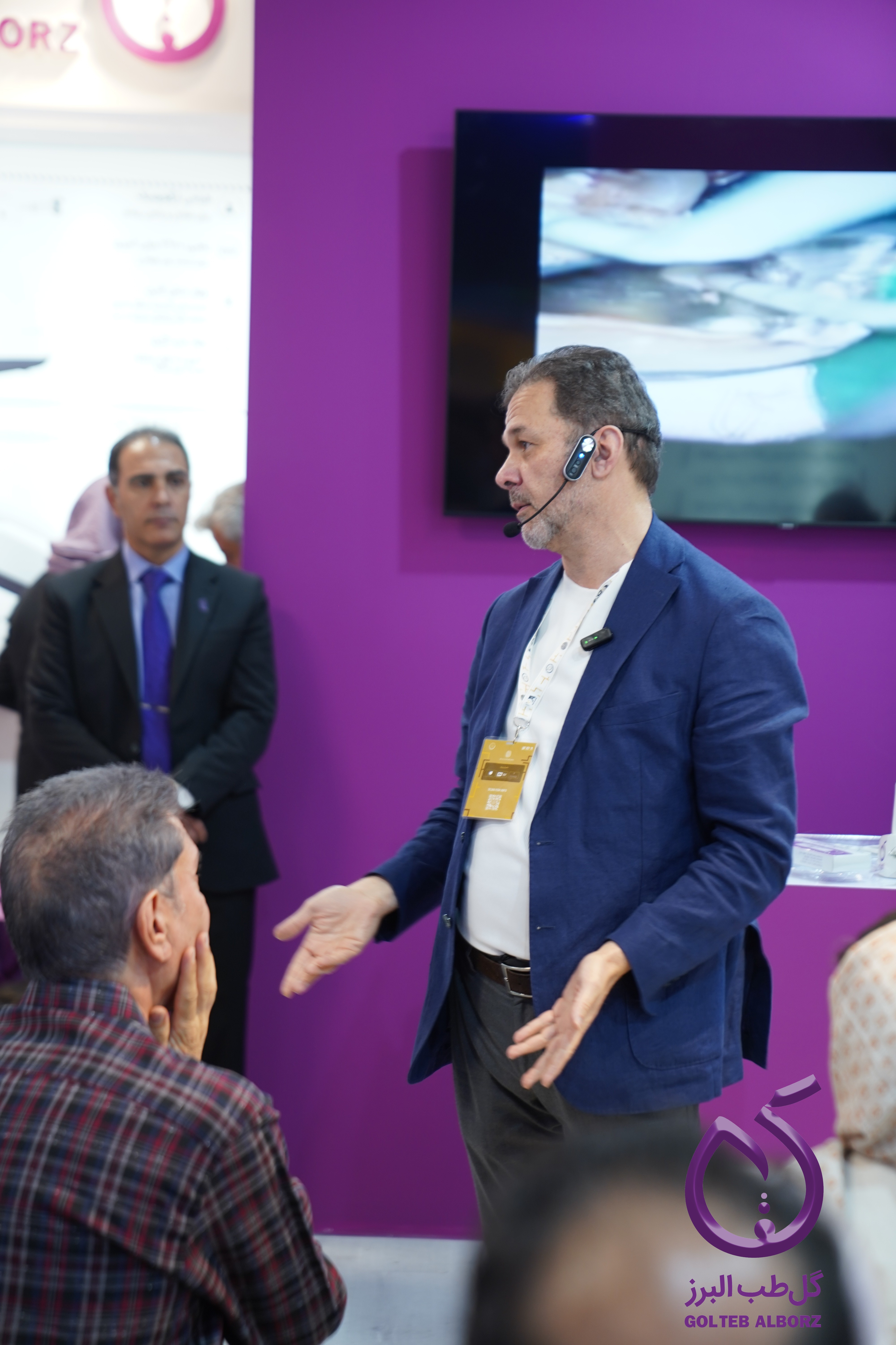 کارگاه آموزشی دکتر شهرام عظیمی؛ یک آبچوریشن موفق با سیلرهای بایو سرامیک C-Root در اکسیدا 1404